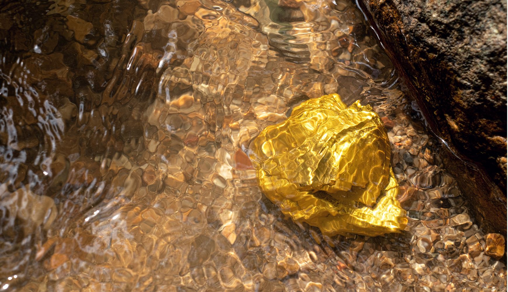 How To Suction Dredge for Gold: The Basics