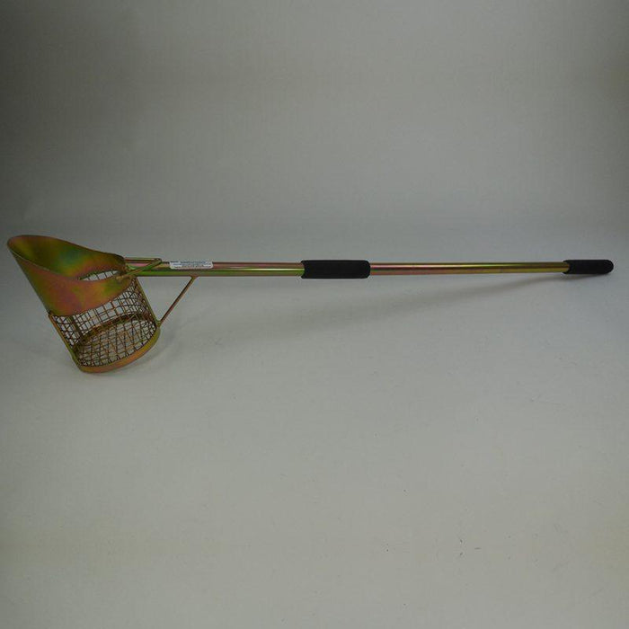 step-on beach sand scoop  45"