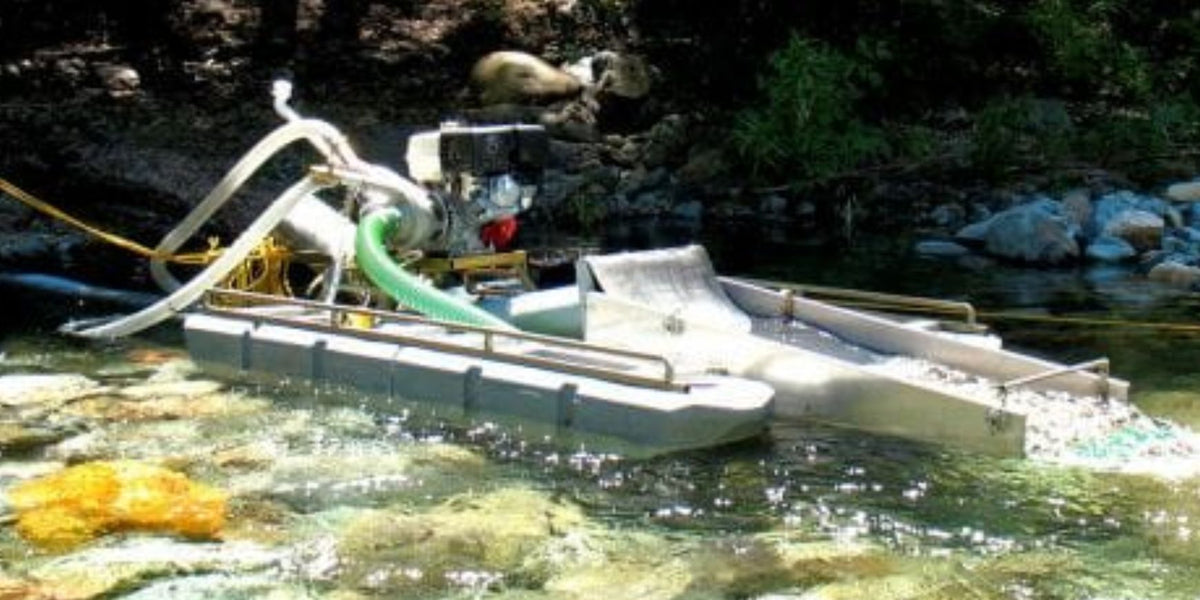 Dredging Laws Every Treasure Hunter Should Know